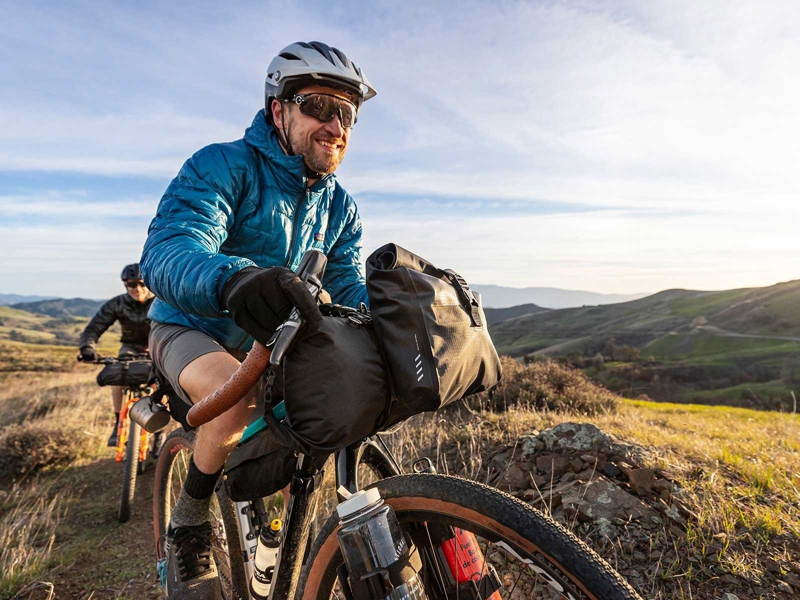 BOLSA PARA MANUBRIO TOPEAK FRONTLOADER VERDE