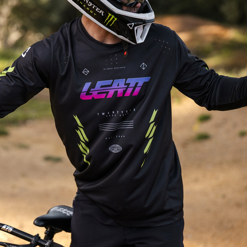 JERSEY MTB GRAVITY 4.0 MANGA LARGA (Race Black)